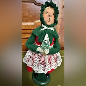 Vintage!! Byers' Choice Carolers Green Coat w/ tree  9.5" Figure